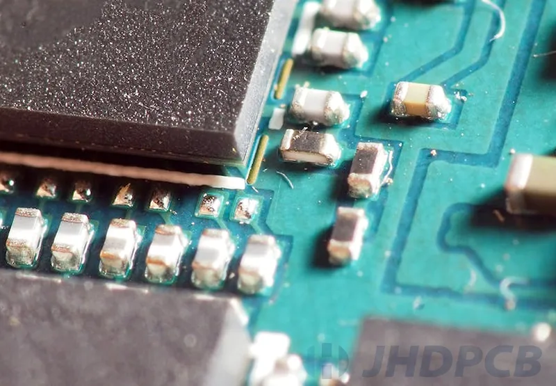 Mixed technology PCB assembly